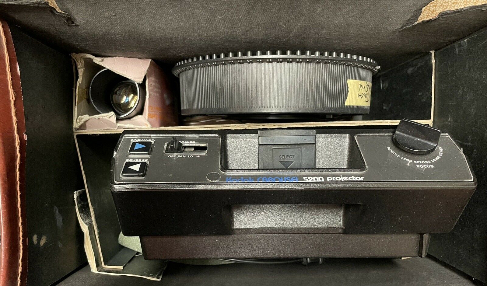 Kodak Carousel Slide Projector 5200 For Parts Or Not Working
